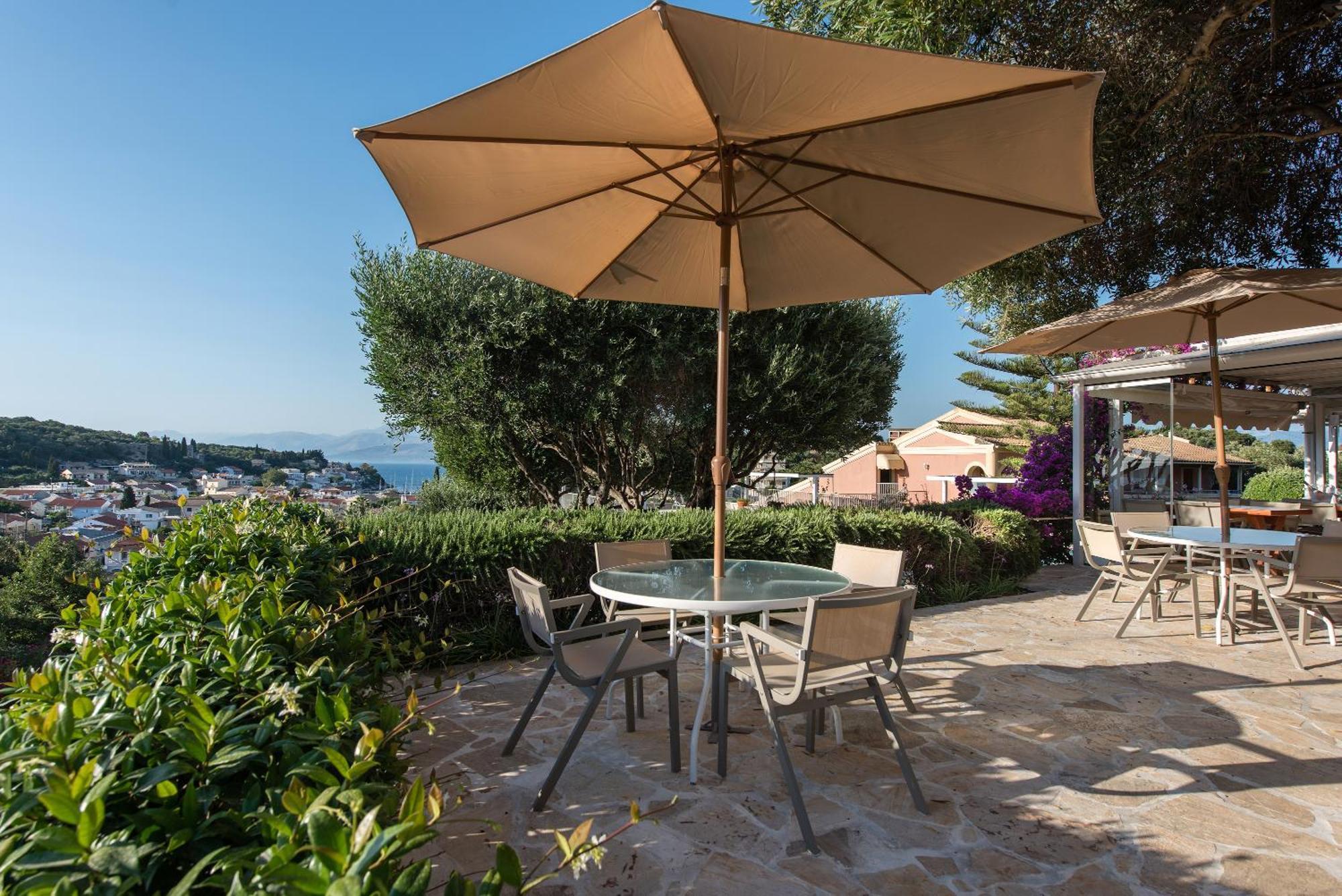 Hill Lofos Hotel Κασσιόπη Εξωτερικό φωτογραφία