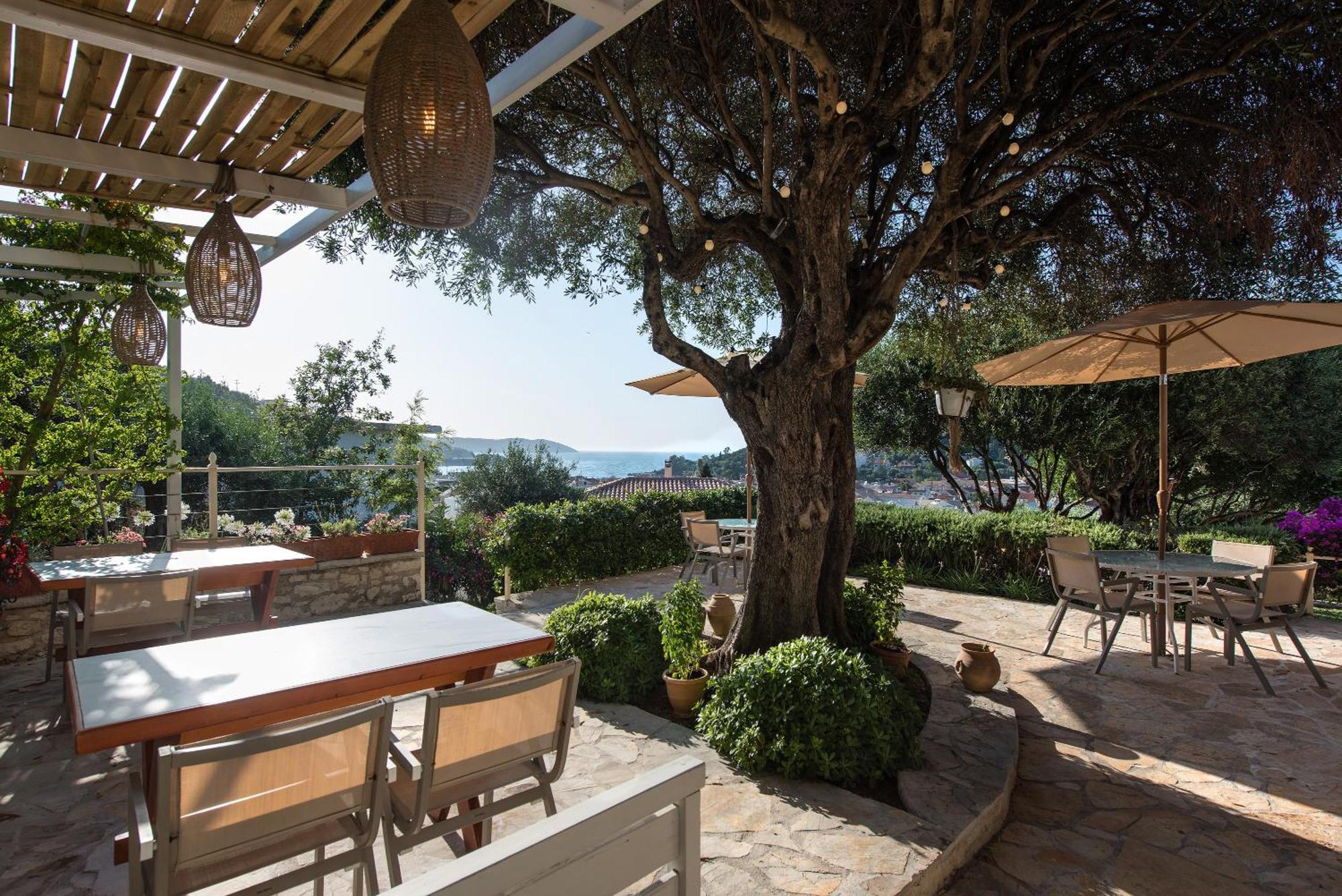 Hill Lofos Hotel Κασσιόπη Εξωτερικό φωτογραφία